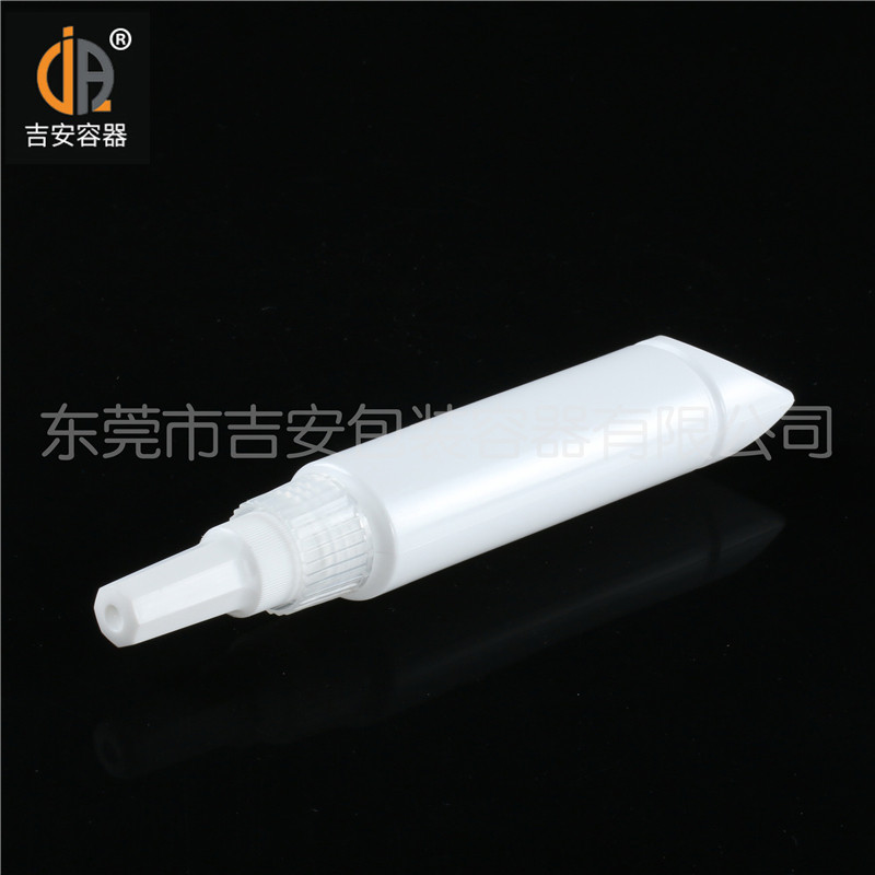 吉安容器50ml硅膠軟管產品細節(jié) 吉安容器50ml硅膠軟管產品細節(jié)